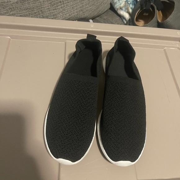 Women’s Black Slip On Shoes - Picture 2 of 8